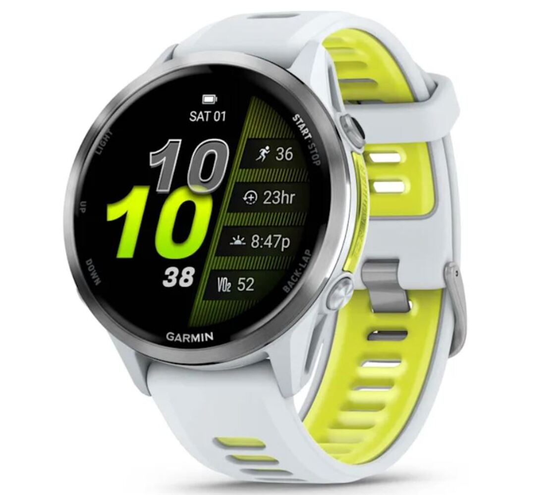 Garmin® Approach® R10 - Portable Golf Launch Monitor - Nbc